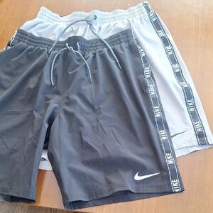 NIKE Mens Shorts  Large